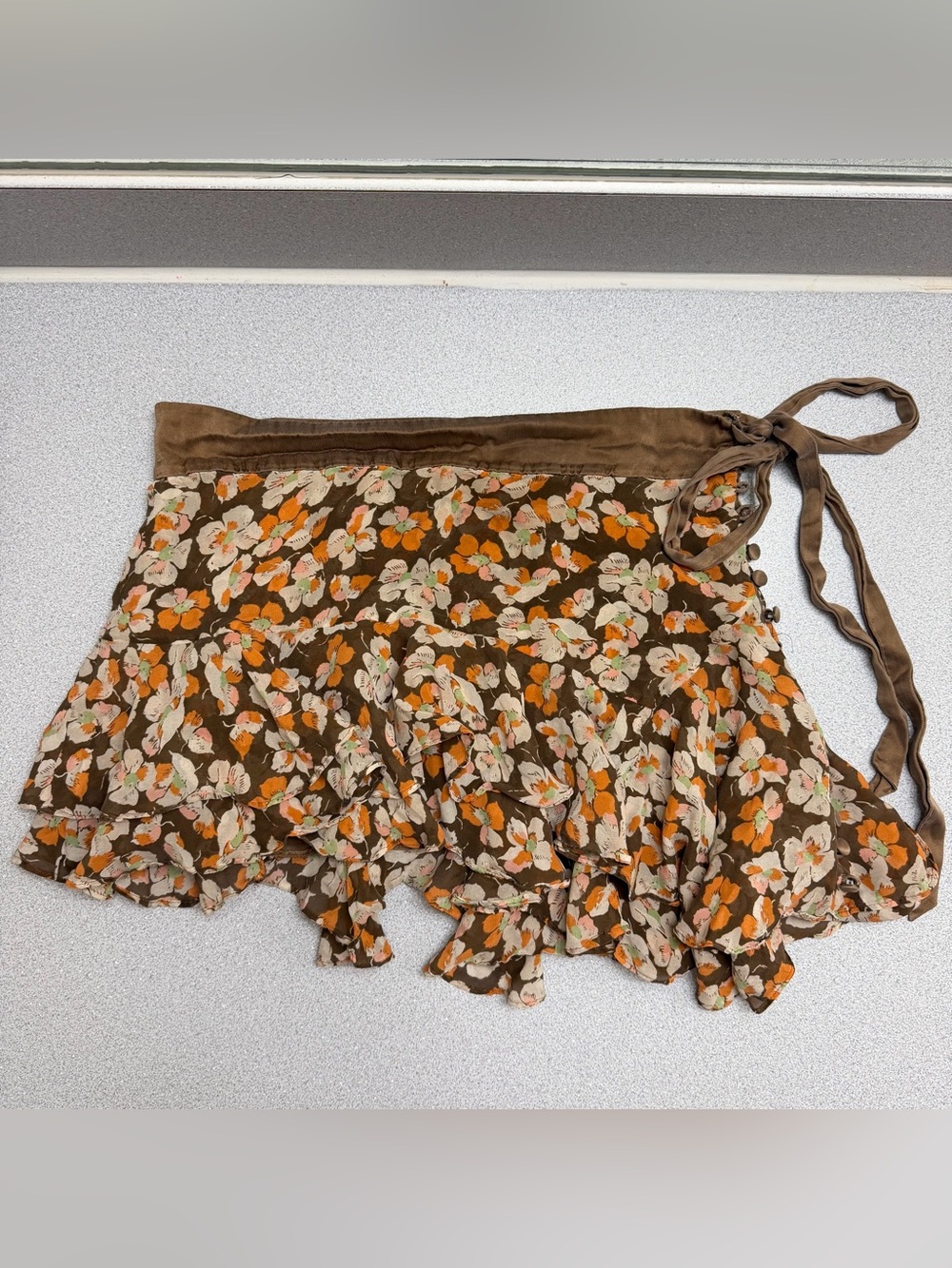Vintage Y2K Abercrombie & Fitch 2000s Silk Floral Mini Skirt